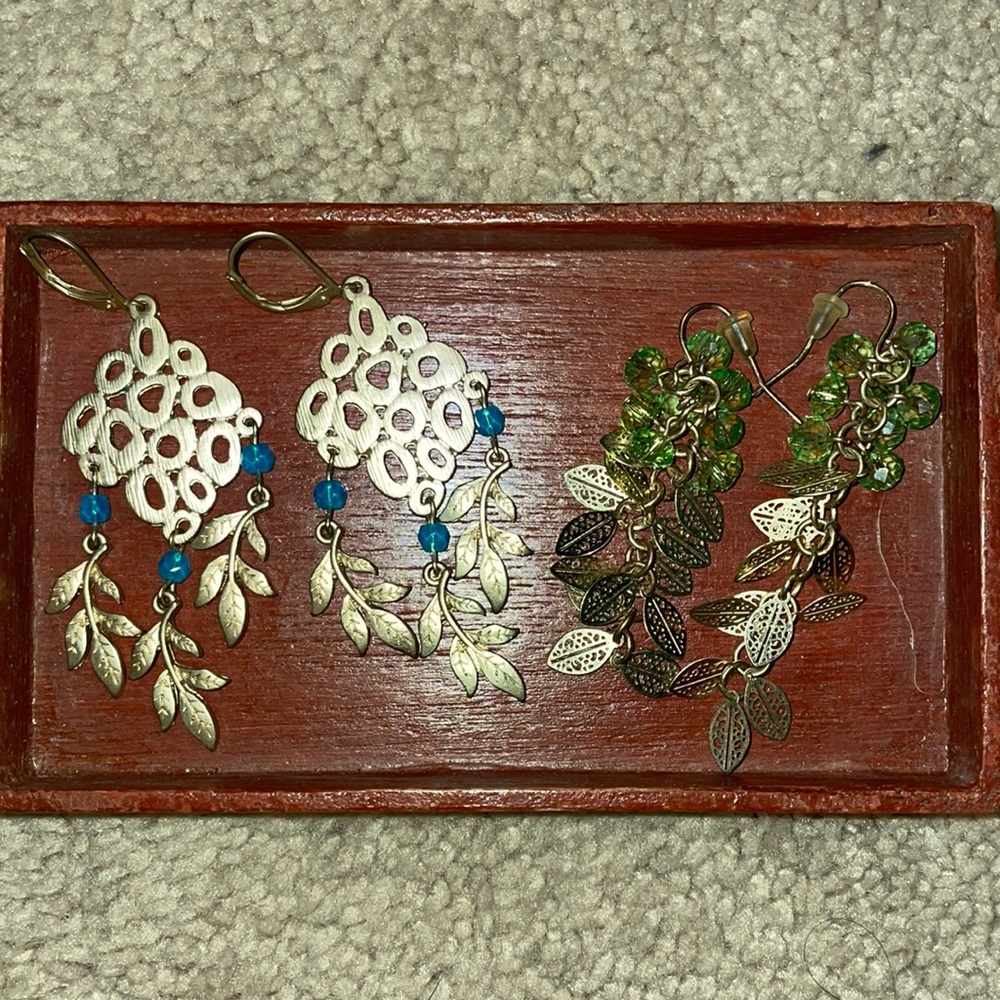 2 Pairs of Gold Dangly Earrings!